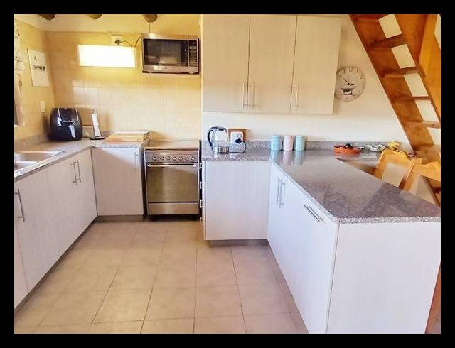 4 BEDROOM HOUSE FOR SALE IN VAAL MARINA